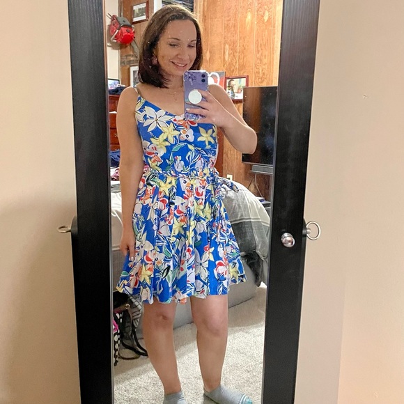 Skies Are Blue Dresses & Skirts - Skies are blue floral dress